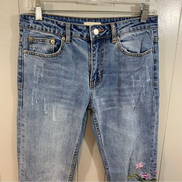 Jella C. Blue Floral Embroidered Distressed Skinny Mid Rise 5 Pocket Jeans 29 M - Picture 2 of 11